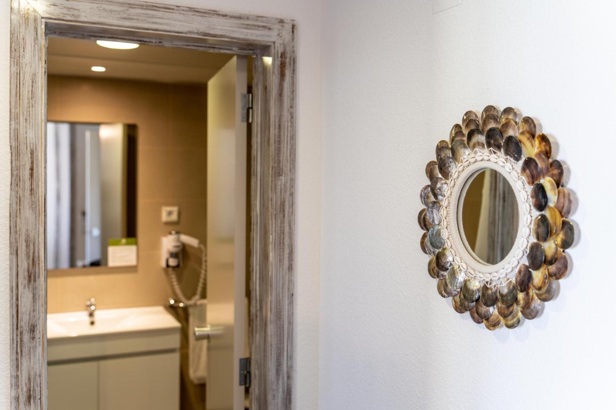 Vila Baleira Suites ปอร์ตซานโต ภายนอก รูปภาพ